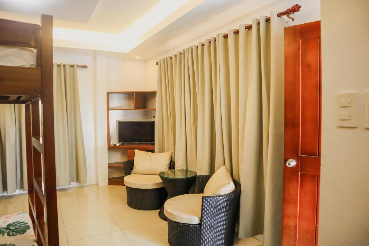 Youhan Beach Resort San Antonio  Bagian luar foto